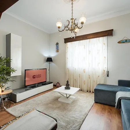 Guestready - A Classic Portuguese-style Vakantiehuis