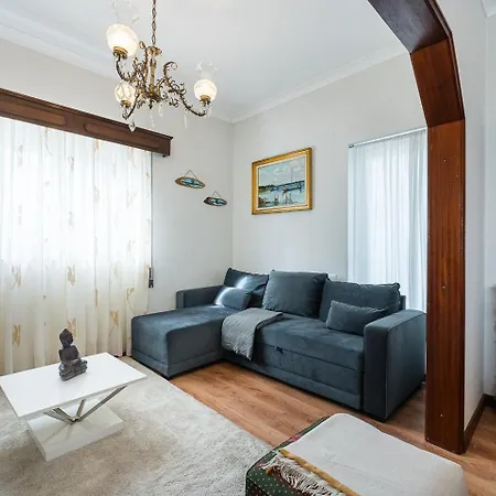 Guestready - A Classic Portuguese-style Ílhavo