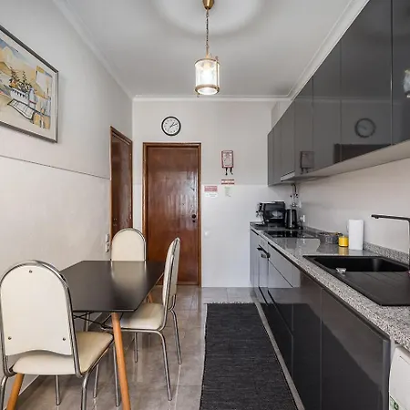 Guestready - A Classic Portuguese-style