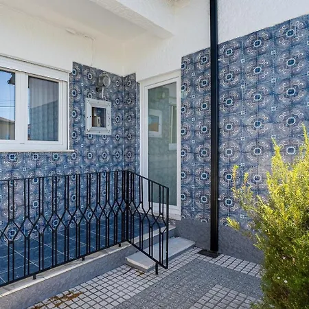 Vakantiehuis Guestready - A Classic Portuguese-style