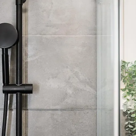 Guestready - A Classic Portuguese-style