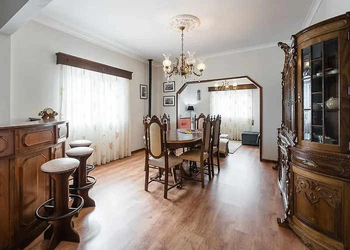 Tatil Evi Guestready - A Classic Portuguese-style *