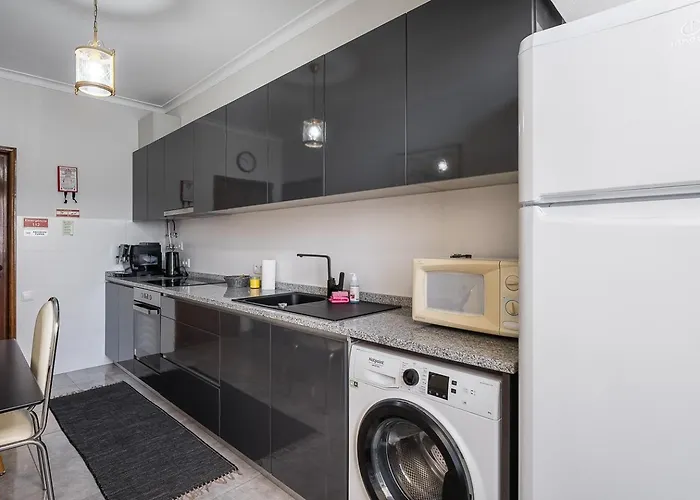 Guestready - A Classic Portuguese-style Tatil Evi