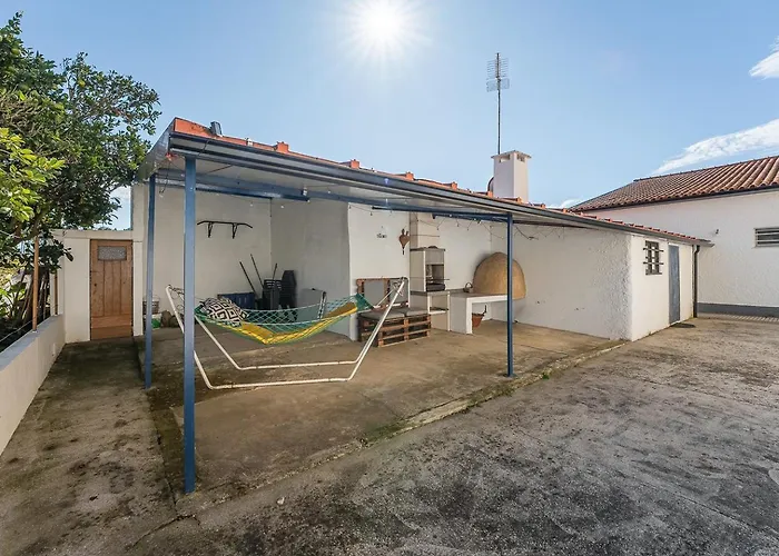 Tatil Evi Guestready - A Classic Portuguese-style Ílhavo